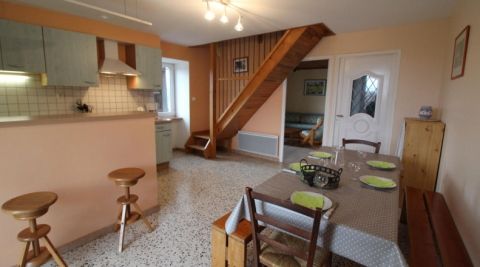 La salle à manger du gite la Rose en sud ardeche